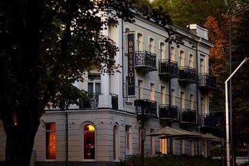 Фотографии Отель Bristol Art & Medical SPA г. Буско-Здруй (Польша) №1 Фото Отель Bristol Art & Medical SPA г. Буско-Здруй 1