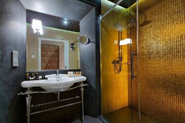 Фото номера Люкс Отель Bristol Art &amp; Medical SPA г. Буско-Здруй 6